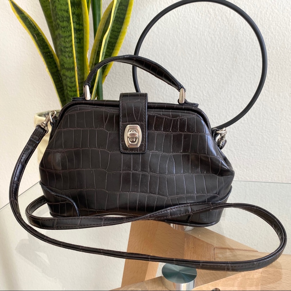Vintage dark brown crossbody purse